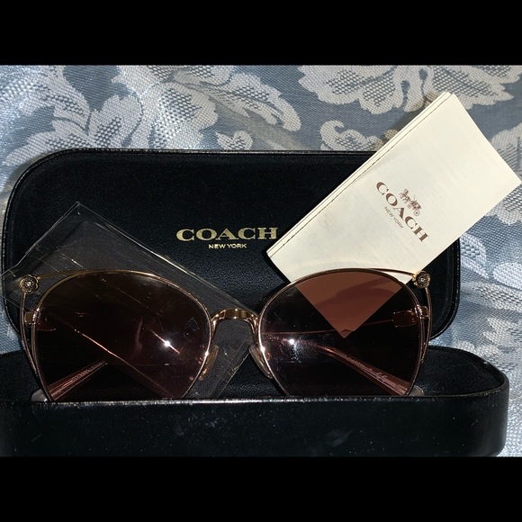 Coach sunglasses - Picture 2 of 4
